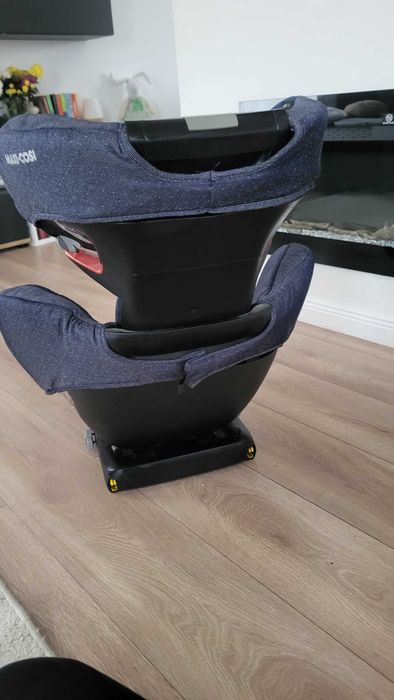 Scaun auto Maxi-Cosi Rodifix Air Protect Isofix 15-36kg