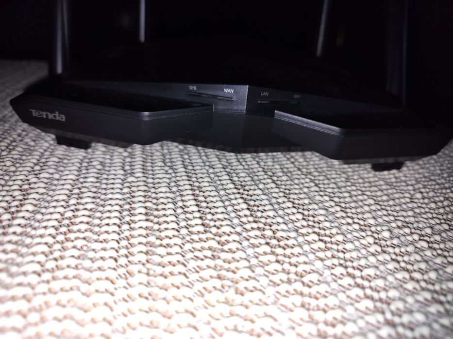 Router Wireless Gigabit TENDA AC10 AC1200, Dual-Band