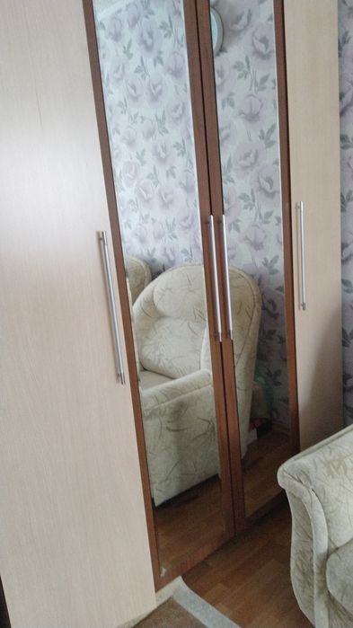 Продам шкаф большой