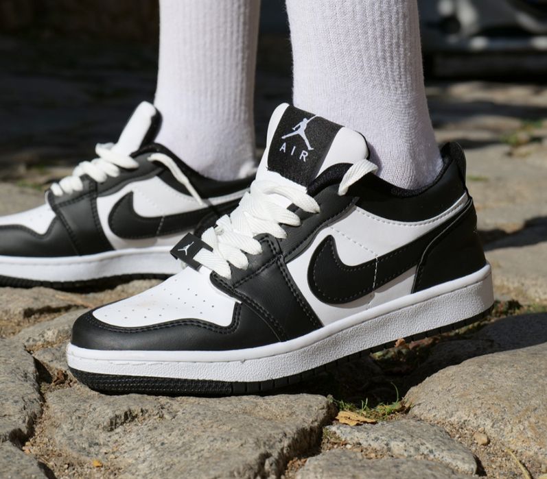 Къси Кецове Nike Jordan - бяло-черно 36-40 номер