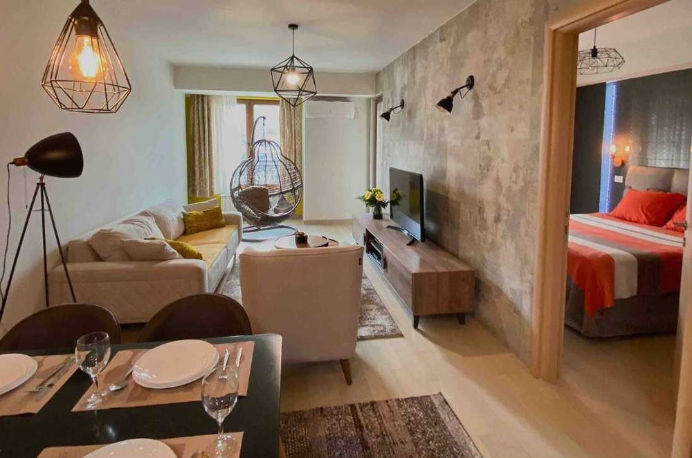 Дава се под наем Двустаен апартамент в Пловдив, Кючук Париж - 76 кв.м за 306 € - Снимка #2