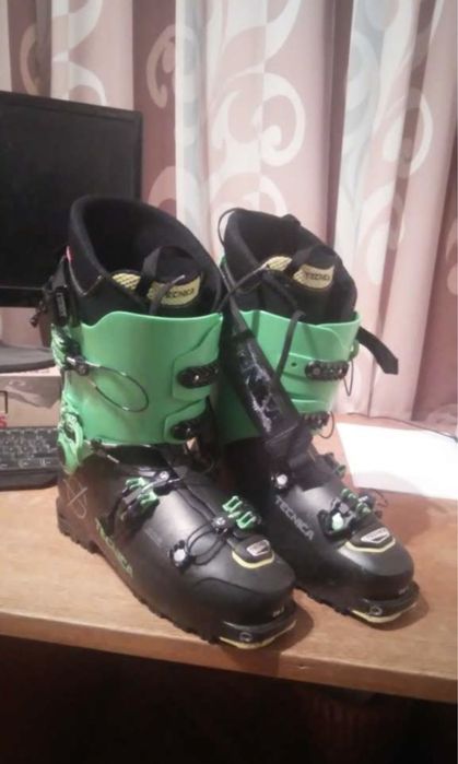 Clapari ski tura Tecnica Zero G 45/29,5 dynafit scarpa black diamond