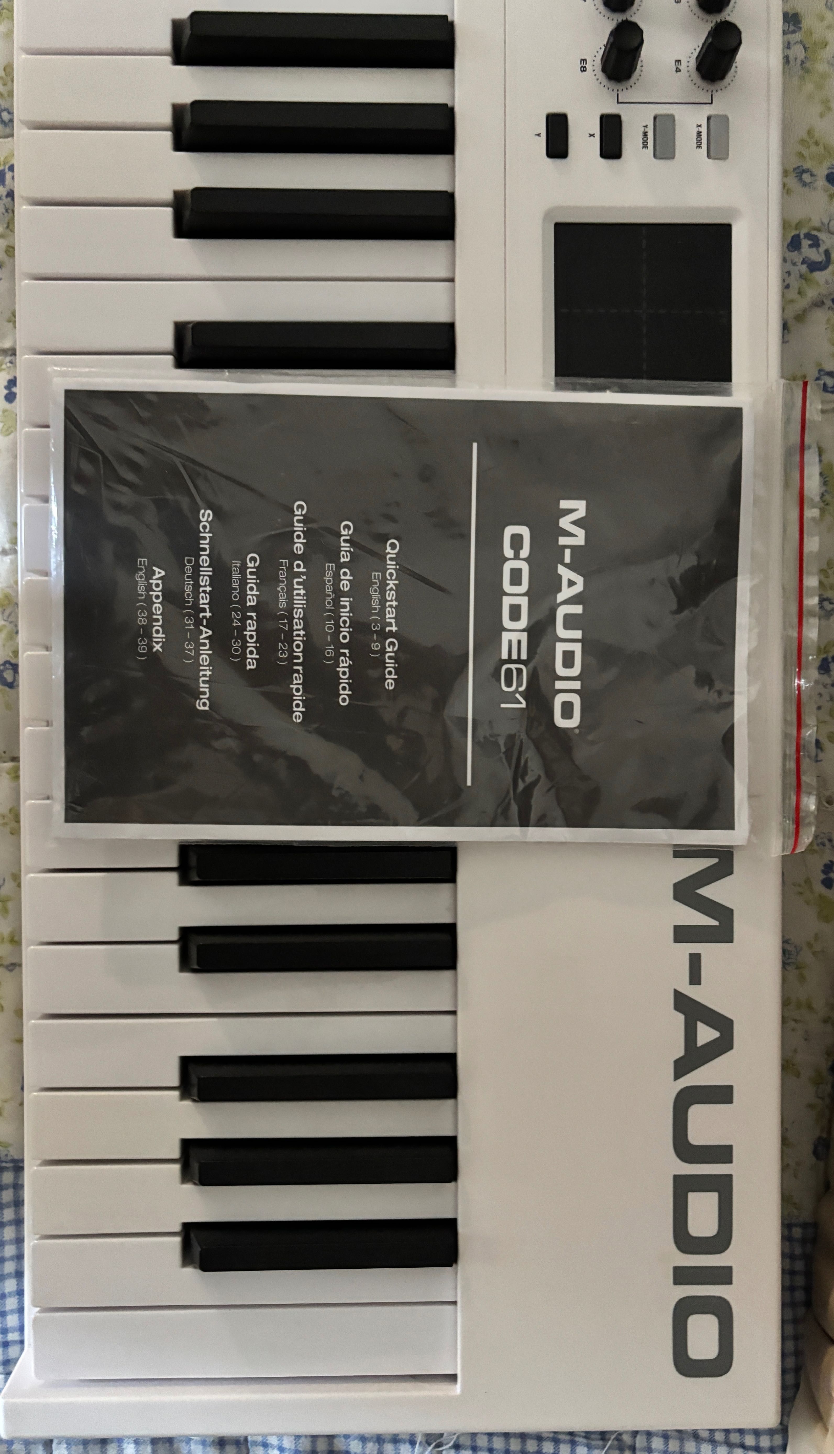 Controller MIDI M-Audio Code 61 – 61 clape, Stare impecabilă