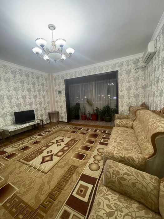 Сдаю 3-комнатную квартиру ориентир Дружба Народов