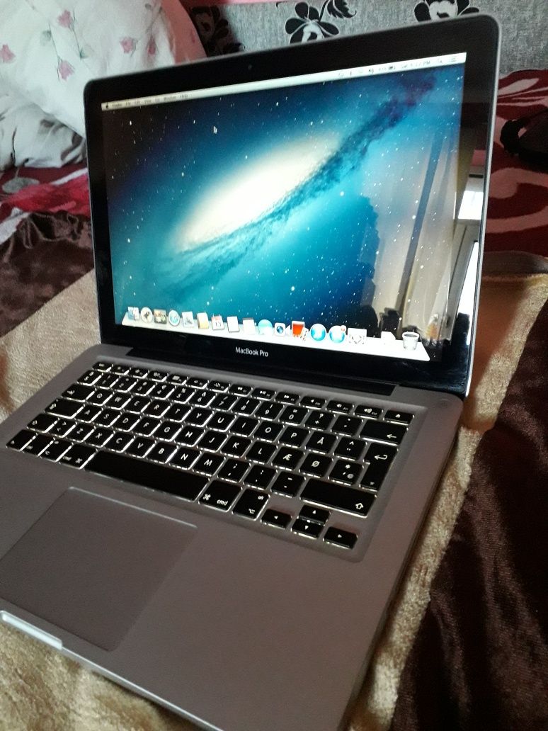 MacBook Pro A1278 2010 i5 2.5Ghz / Macbook Pro Core 2 Duo