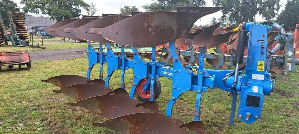 Lemken EurOpal 6 cu 4 trupite Plug Lemken EurOpal 6 4 trupite reversibil