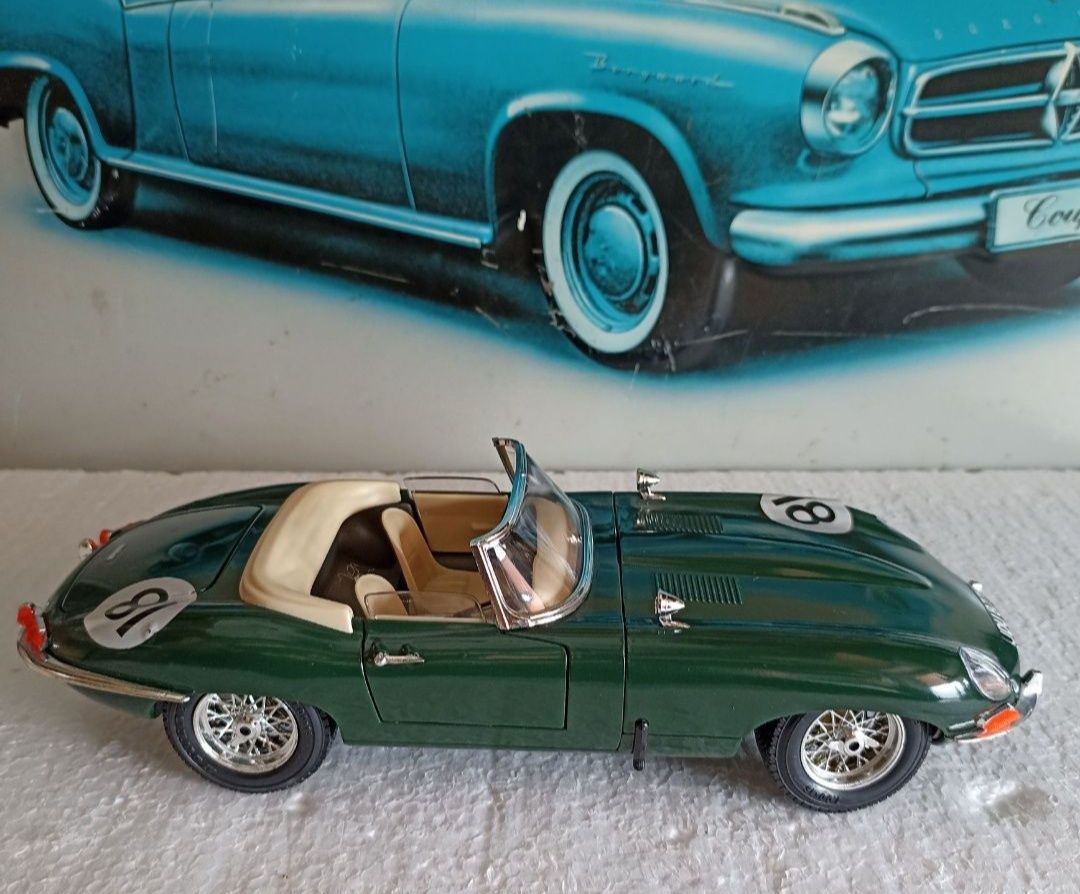 Jaguar E Cabriolet bburago 1 18 
Scara 1:18
Bburago

Pozele reflectă r