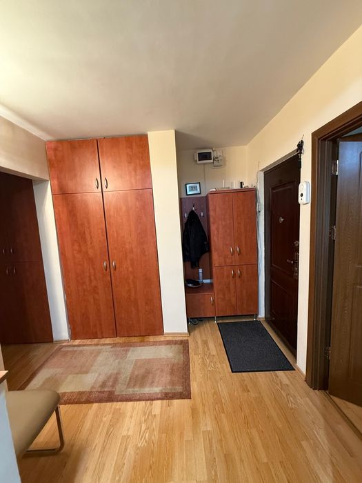 Apartament de inchiriat