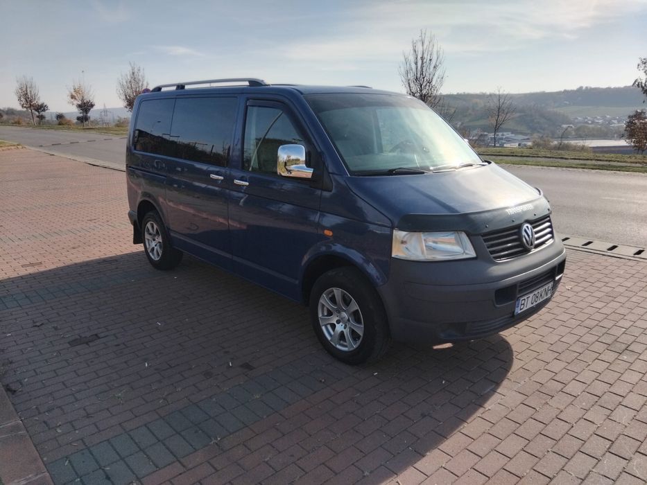 Volkswagen transporter t5 8+1locuri
