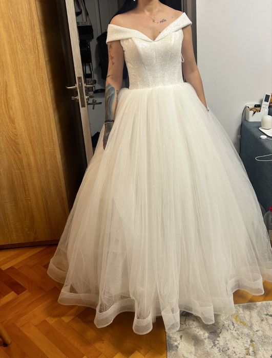 Rochie mireasa marime universala