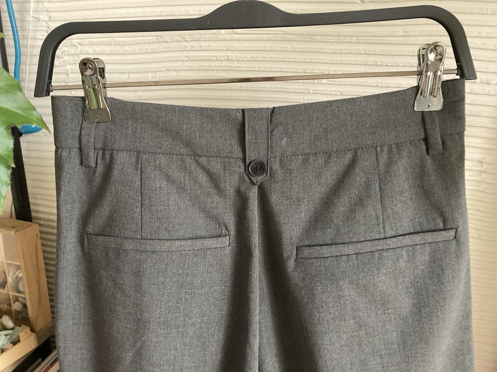 Zara панталон, чисто нов, XS