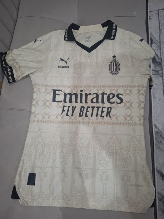 Футбольная футбола AC Milan без намера