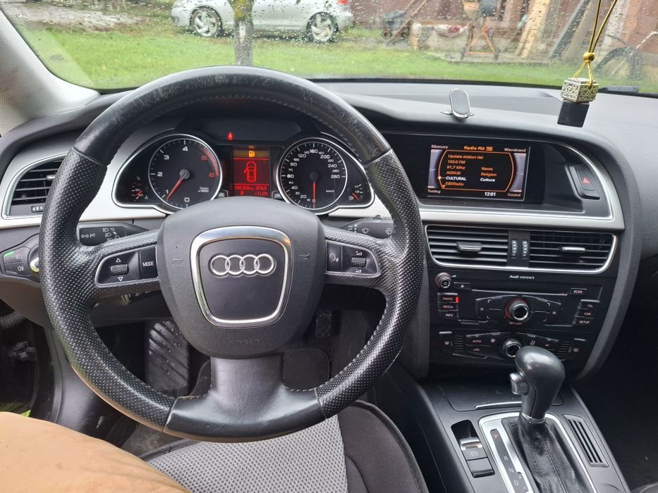 Audi a5 2.0tdi automat