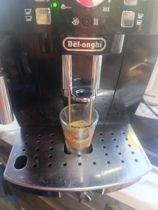 Кафе автомат delonghi magnifica s