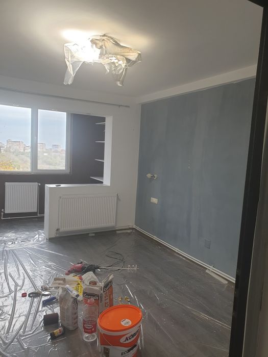 Execut finisaje interioare și exterioare