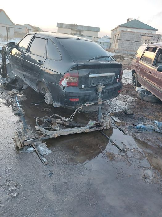 Приора по запчастям