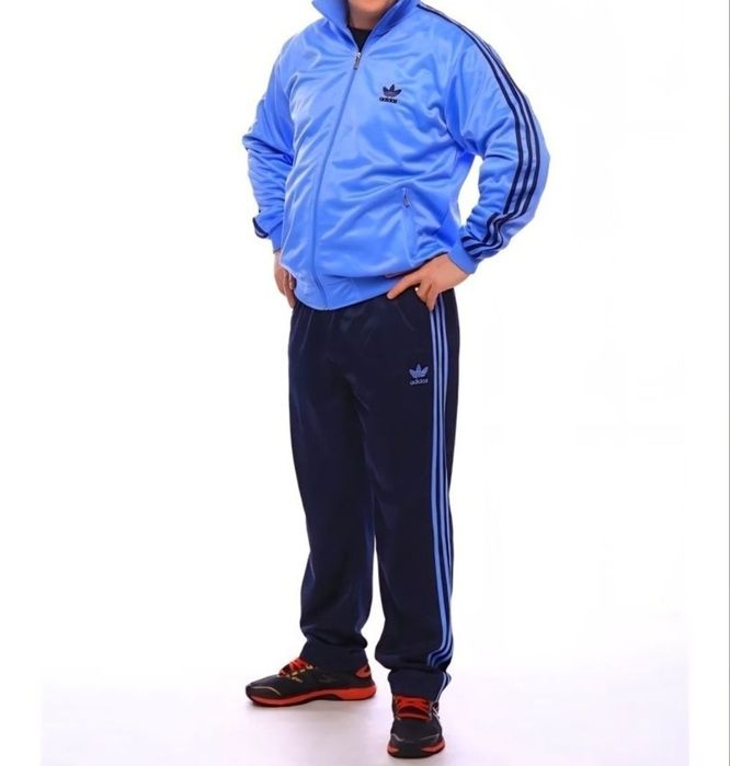 Спортивные костюмы фирмы " Adidas " Ретро 90 ые
