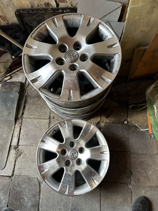 Диски оригинал R16 5/114.3 тойота лексус на все модели