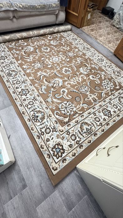 Продам ковер 2*3