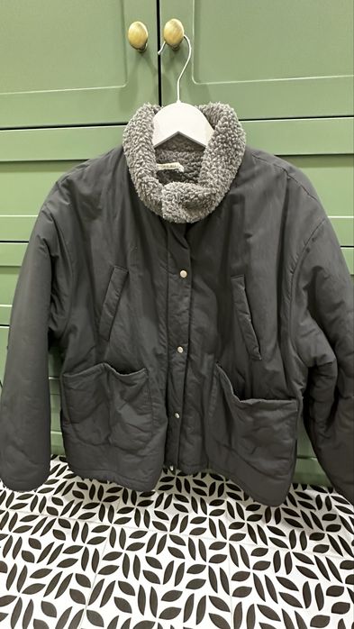 Женская и мужская куртка