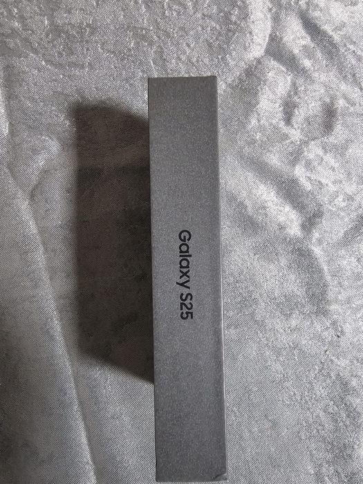 Samsung Galaxy S25 Navy 128gb, NOU, SIGILAT