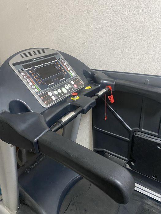 Продам беговую дорожку в хорошем состояние