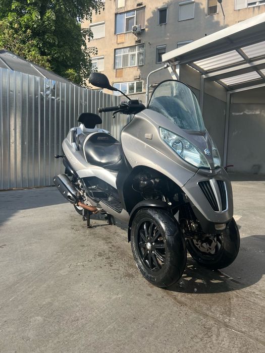 Piaggio mp3 400cmc se conduce cu cat B