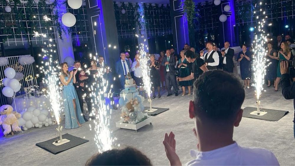 Baloane explozive/ Laser dans miri/ Cabina foto / Platforma 360/