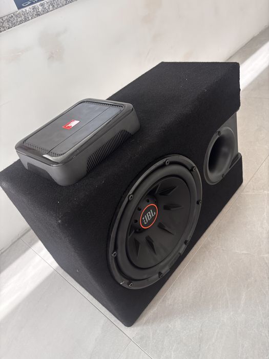 Vand/schimb Subwoofer JBL + amplificatir jbl