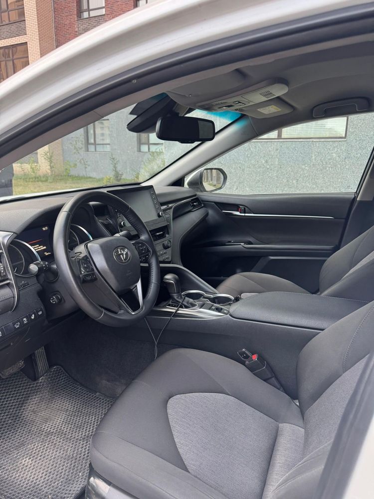 Продается Camry 70
