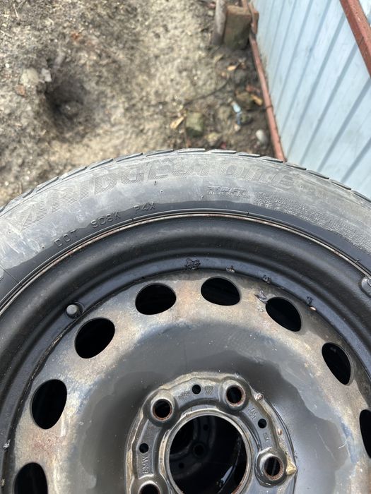 Jante cu cauciucuri de iearna