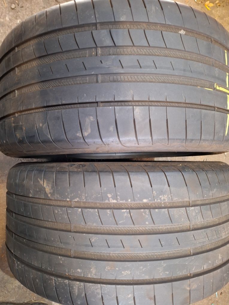 Anvelope Goodyear 275/40/18 de vară 2 buc ff bune