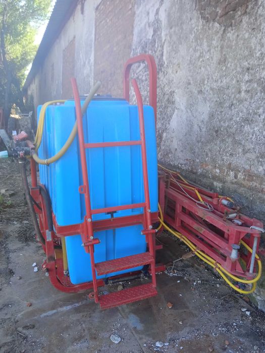 Пръскачка навесна