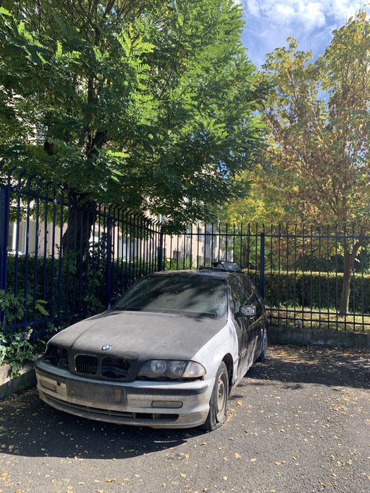 Se vinde bmw e46 320d touring pentru dezmembrat