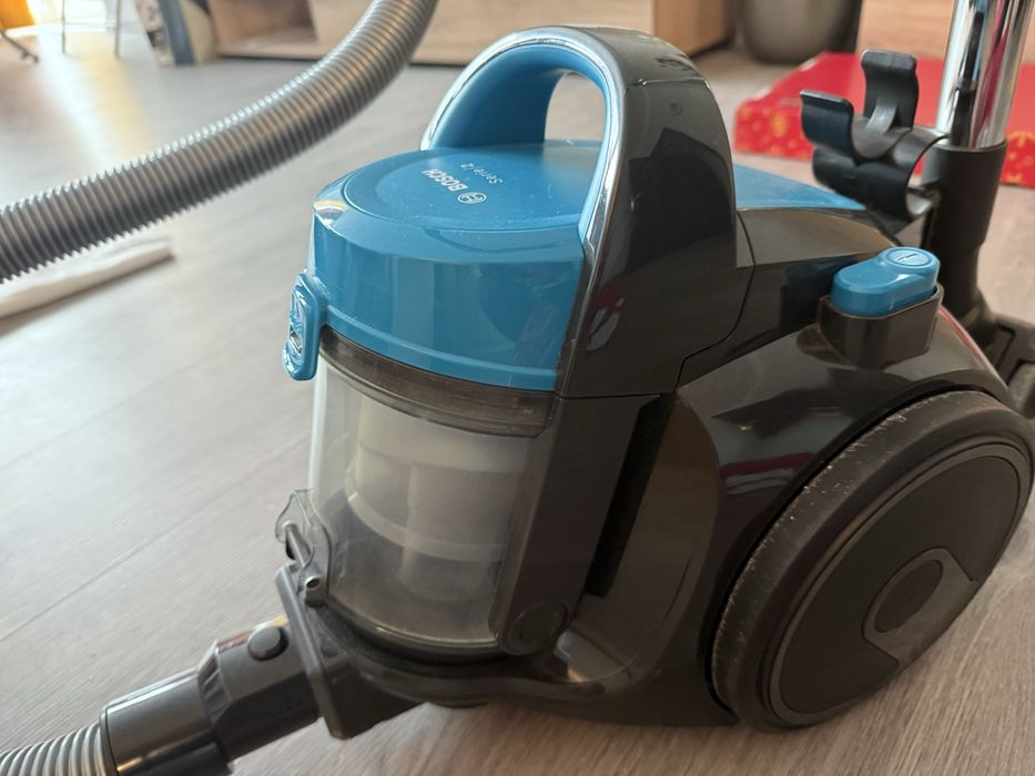 Прахосмокачка Bocsh