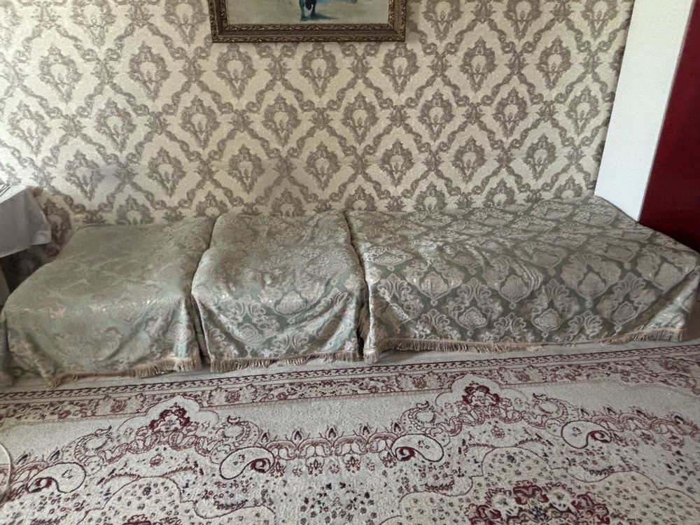 Продается диван.