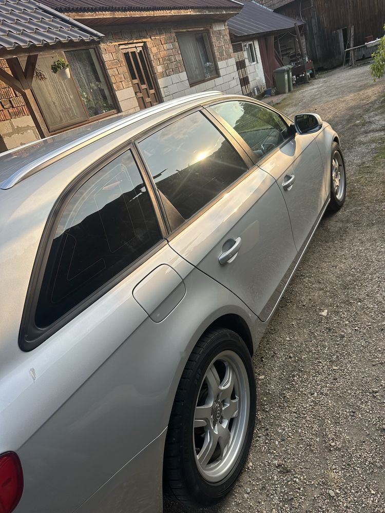 Vand  audi a4  b8