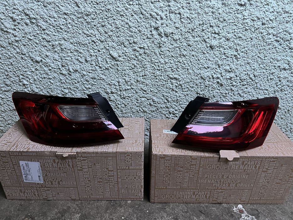 Vand stopuri Led Renault Megane 4 Sedan stanga + dreapta