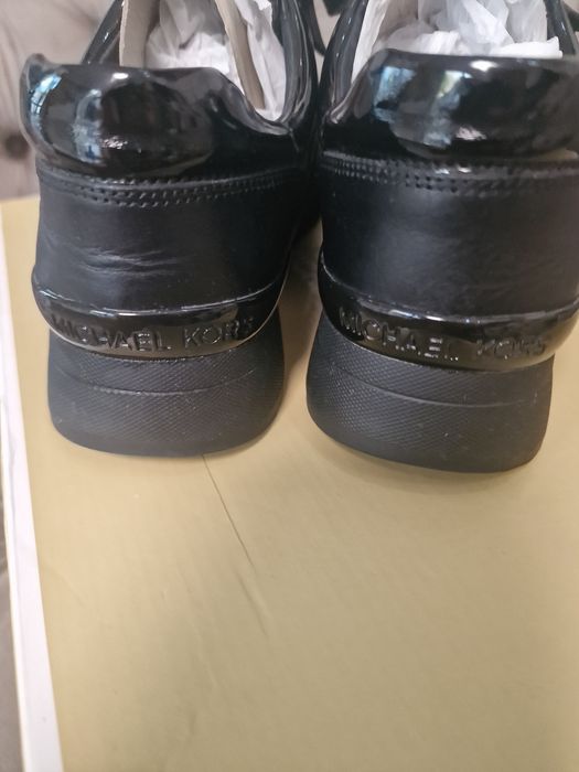 Snikersi Michael kors 39,5