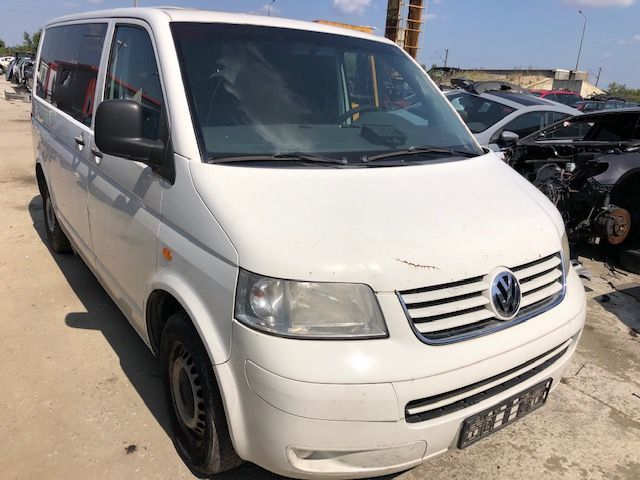 Dezmembrez Volkswagen T 5 Transporter Carawele 2.5 tdi 131 cp