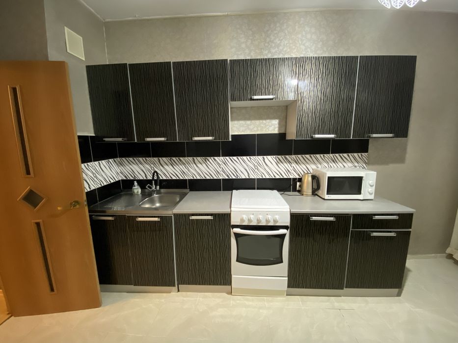 Срочно продается Кухонный гарнитур