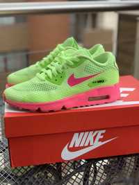 Дамски неонови маратонки Nike Air max