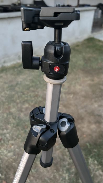 Trepied monopied Manfrotto excelent