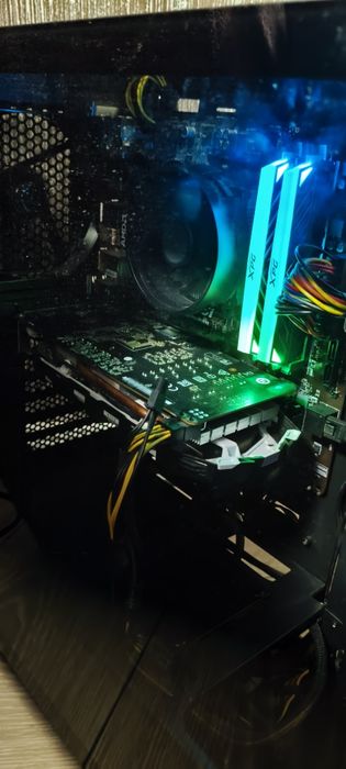 Pc gaming ryzen 5 2400g gtx1060 16gb DDR4