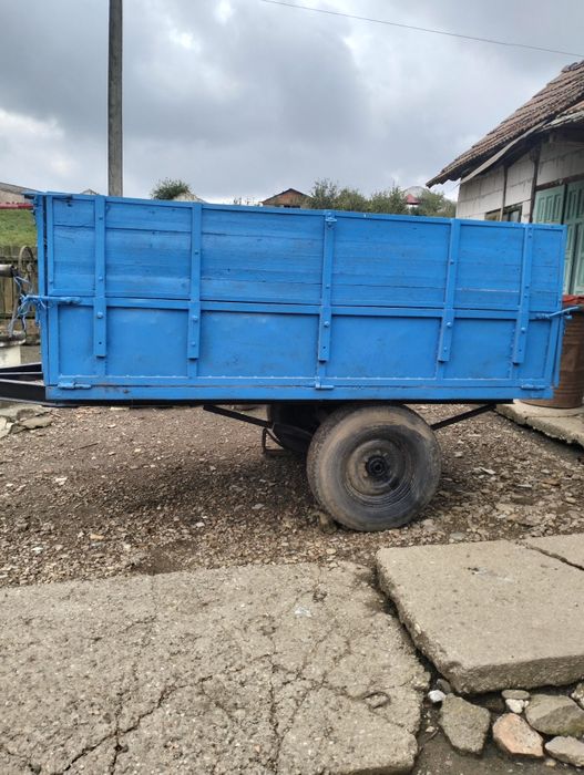 Vând remorcă după tractor