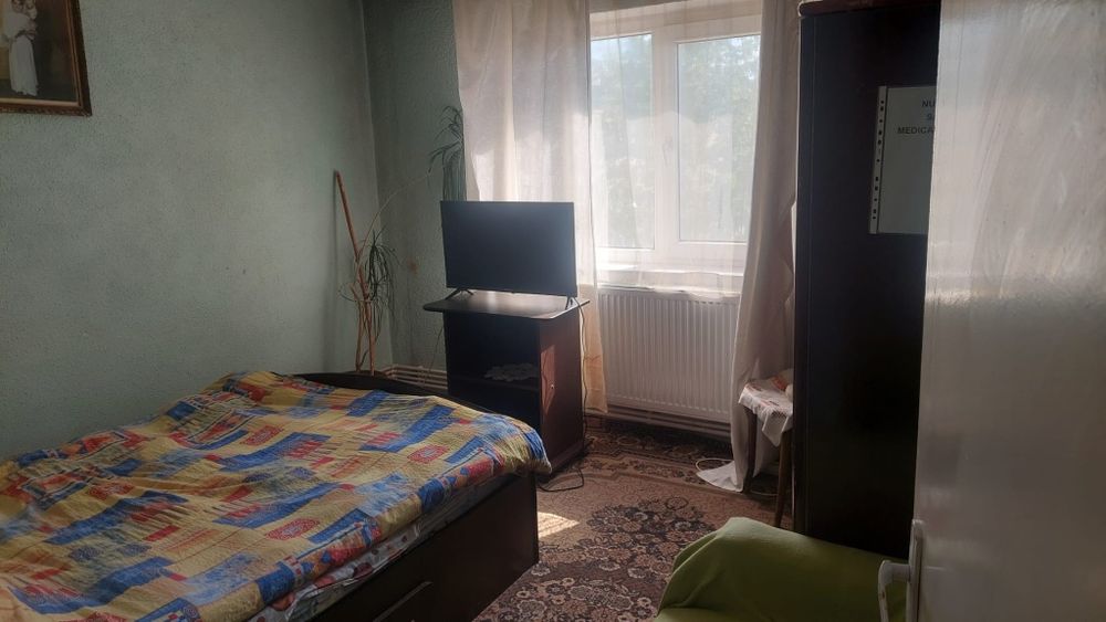 Apartament 3 camere decomandat (persoană fizică)Traian (Exercițiu)