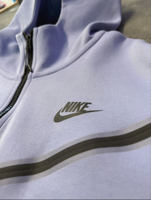 Nike purple лилав tech fleece Оригинален! М