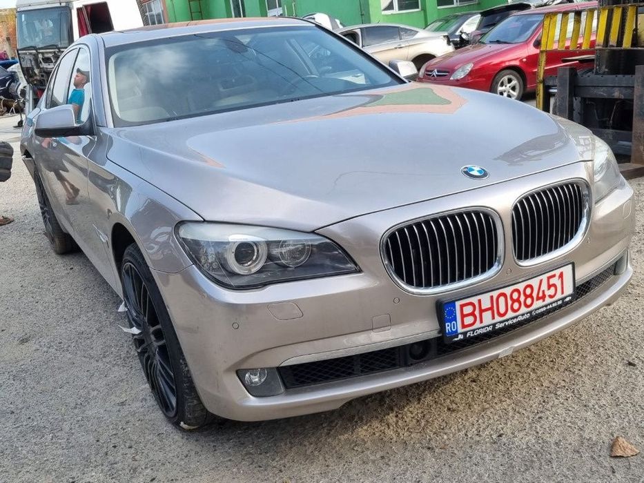 cotiera nuca oglinda stanga dreapta far  planetara  turbina injectoare grup spate BMW seria 7  740d F01 motor 3.0d bi-turbo  dezmembrez