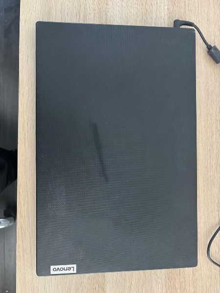 Vand Laptopuri Second Hand Diferite Modele de la 8 GB in Sus