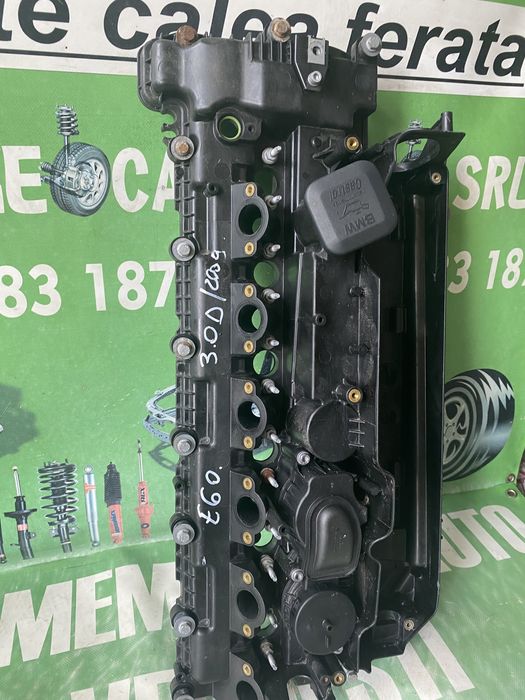 Capac axe cu came motor BMW E 60 3.0 d 2009